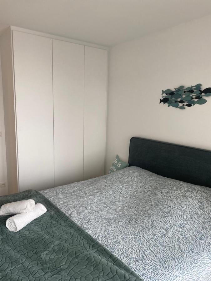 Lichtrijk 2-Slaapkamerappartement Met Zeezicht En Gratis Parking Oostende Eksteriør billede